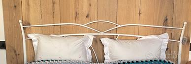 Testata ferro battuto , bianca