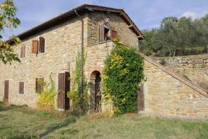 Rustico / Casale di 150 m² con 2 locali e box auto