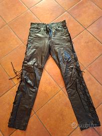 pantalone in pelle