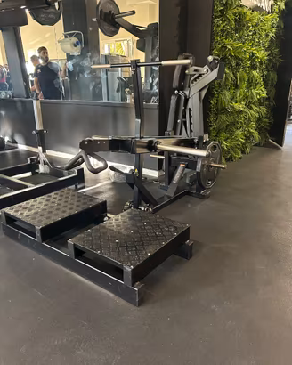 Belt Squat Gymequip