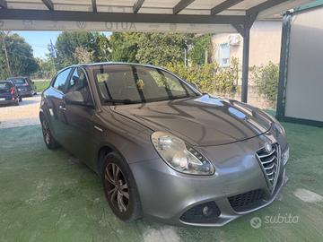 Alfa Romeo Giulietta 1.6 JTDm-2 105 CV PELLE FULL