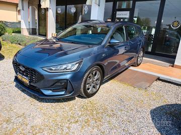 Ford Focus 1.0 EcoBoost Hybrid 125 CV SW AUTO ST-L