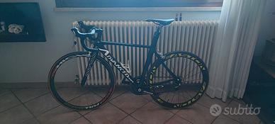 Advanced Pro Mytho + (Giant) full carbon