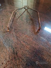 portabandiera da muro ferro battuto vintage 1900