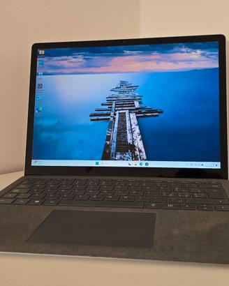 Microsoft Surface Laptop 4..Ryzen 5..RAM 16..SSD