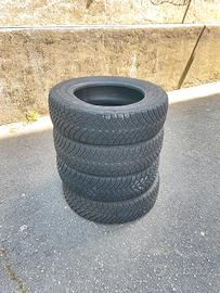 Set di 4 pneumatici invernali bridgestone Blizzak