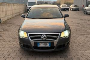 Volkswagen Passat 2.0 TDI 170CV DPF DSG Highline