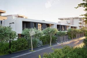 Appartamento di 151 m² con 4 locali e box auto a P