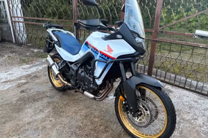 Honda Transalp 750 2025