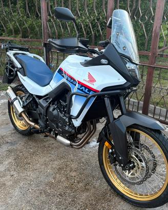Honda Transalp 750 2025