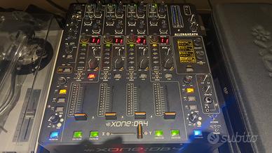 mixer Allen Heath XONE DB4 con borsa e decksaver