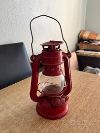 Lampada a petrolio Vintage