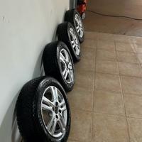 Cerchi in lega +Gomme 