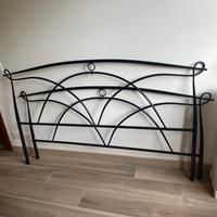 Letto matrimoniale in ferro battuto