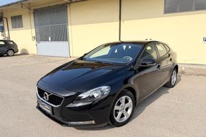 Volvo V40 D2 R-design euro6 2.0d 120cv