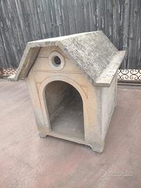  Cuccia in cemento per cane