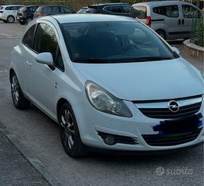 Opel corsa benzina/GPL