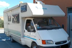 Camper Mansardato Elnagh Big Marlin 7 posti