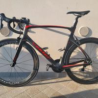 Bici da corsa Full Carbon Vektor