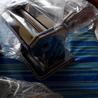 Macchina per stendere la pasta