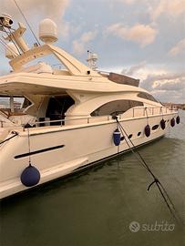 Ferretti 680 FLY