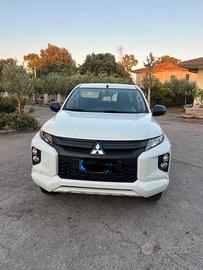 Mitsubishi L200 Pickup