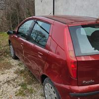 Punto 188 . 1200 con impianto a gas 