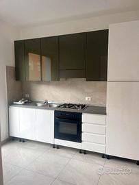 Bilocale Arredato Trav. Via Palermo