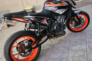 Ktm duke 790