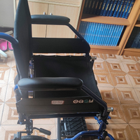 Carrozzina a rotelle 46 cm NUOVA