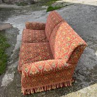 DIVANO IN BROCCATO DEL ‘900