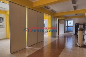 PACECO-Loc. commerciale al PT 225mq ca+parcheggio