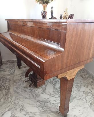 Pianoforte PETROF codino, anni 60’ (140cm)