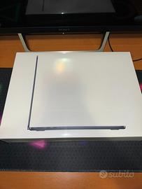 Macbook air 13” M2 256 gb