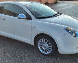 ALFA ROMEO MiTo 2015