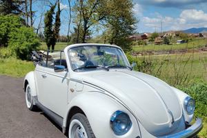 Maggiolone cabrio  targa oro 
