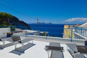 Ponza vacanze tra sole mare e relax