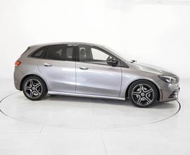 MERCEDES-BENZ CLA sse B B 180 Automatic Premium