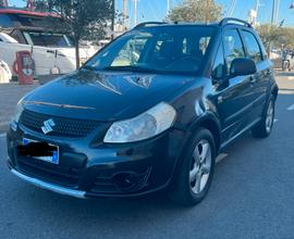 Suzuki SX4 S- 4X4 PERMUTABIL_