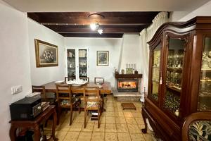 CASA SEMINDIPENDENTE A CASARZA LIGURE