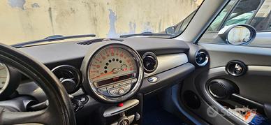 COOPER D 1.6 PERFETTA