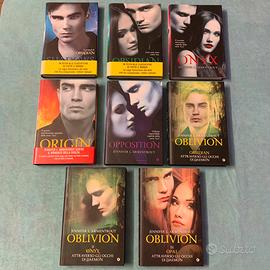 Libri Serie “Lux”, J. L. Armentrout, Giunti Ed.