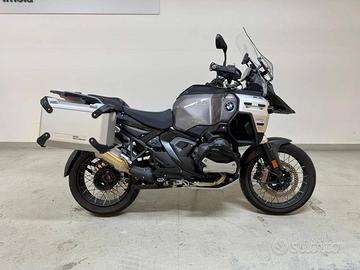 BMW R 1300 GS Adventure Triple Black