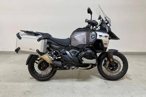 BMW R 1300 GS Adventure Triple Black