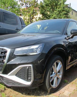 Audi Q2 35 1.5 tfsi S line edition s-tronic