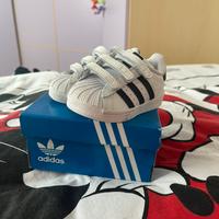 Scarpe adidas