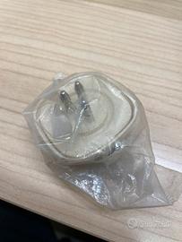 Spina tripolare con plug