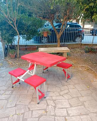TAVOLO DA CAMPEGGIO O PICNIC 