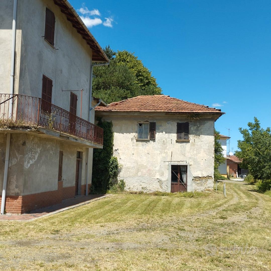Cascina storica a Melazzo frazione Arzello - Vista 2