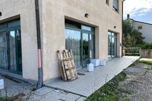 Immobile di 300 m² con 2 locali a Sansepolcro